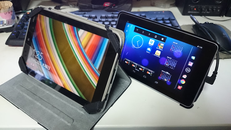 Nexus7と並べて