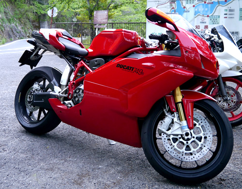 DUCATI